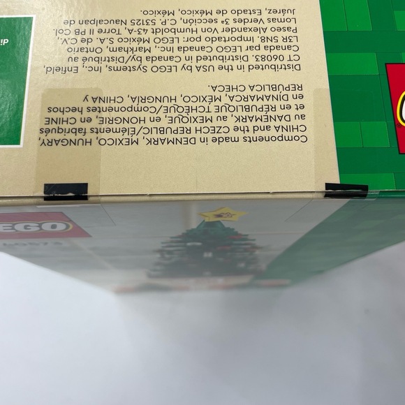 LEGO Christmas Tree Building Set - Green - Picture 5 of 6